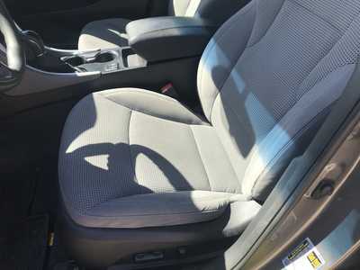 2013 Hyundai Sonata, $4400. Photo 9
