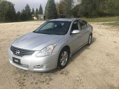 2012 Nissan Altima, $4400. Photo 2