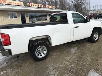 2011 Chevrolet 1500 Reg Cab, $4500. Photo 7