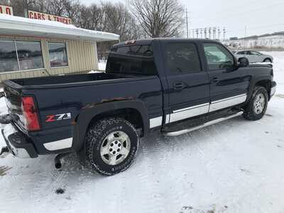 2005 Chevrolet 1500 Crew Cab, $2999. Photo 5