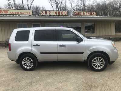 2012 Honda Pilot, $4700. Photo 4