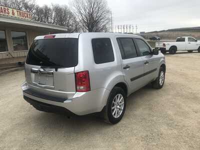 2012 Honda Pilot, $4700. Photo 5