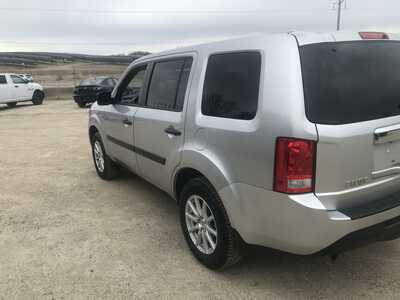 2012 Honda Pilot, $4700. Photo 6
