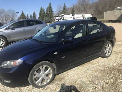 2008 Mazda 323, $2600. Photo 1