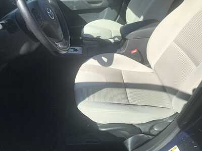 2008 Mazda 323, $2600. Photo 7