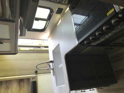 2022 Gulf Stream , $19000. Photo 6