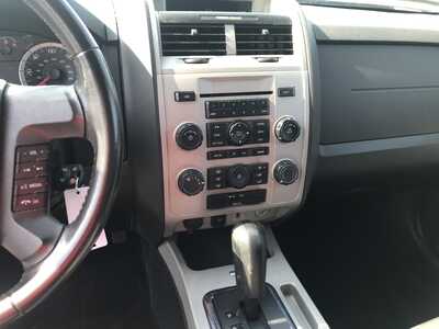 2012 Ford Escape, $3999. Photo 9