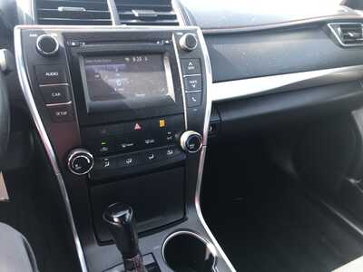 2017 Toyota Camry, $6999. Photo 10