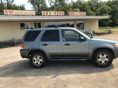 2005 Ford Escape, $4500. Photo 4