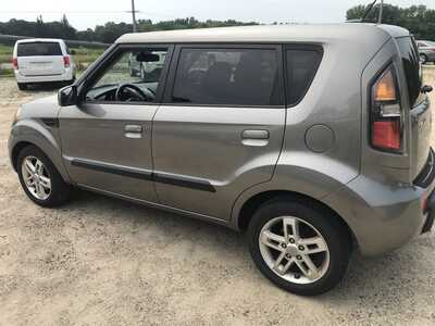 2010 Kia Soul, $3800. Photo 7