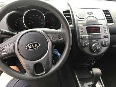 2010 Kia Soul, $3800. Photo 10