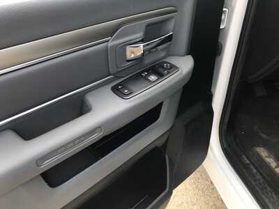 2017 RAM 1500 Reg Cab, $5999. Photo 12
