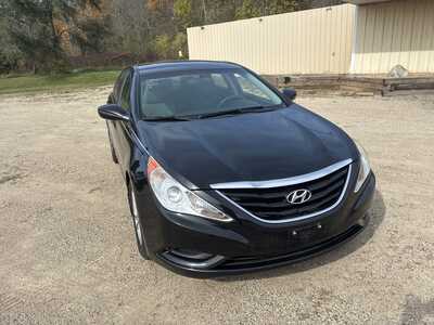 2011 Hyundai Sonata, $4200. Photo 3