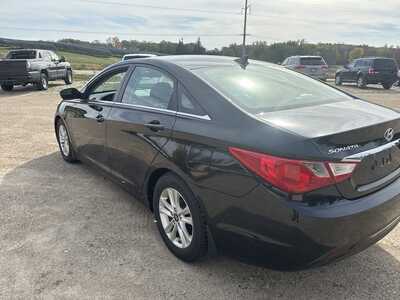 2011 Hyundai Sonata, $4200. Photo 8