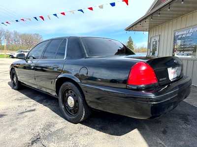 2011 Ford Crown Victoria, $6995. Photo 7