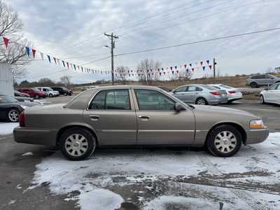 2004 Mercury Grand Marquis, $3500. Photo 4