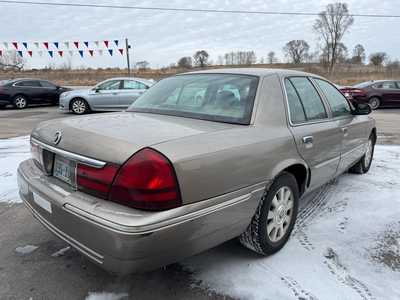 2004 Mercury Grand Marquis, $3500. Photo 5