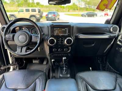 2013 Jeep Wrangler Unlimited, $13995. Photo 11