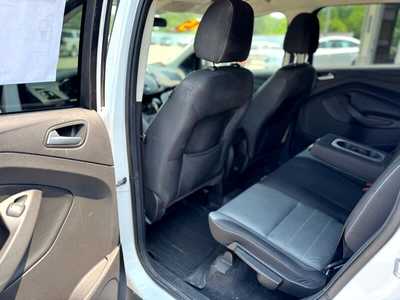 2015 Ford Escape, $4495. Photo 10