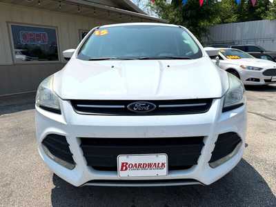 2015 Ford Escape, $4495. Photo 2