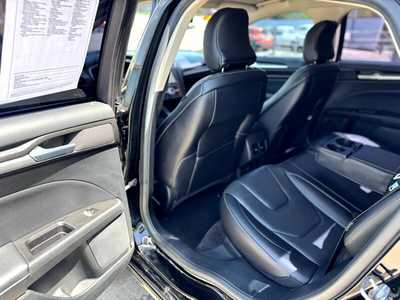 2017 Ford Fusion, $12489. Photo 10