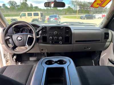 2013 Chevrolet 2500 Crew Cab, $11500. Photo 11