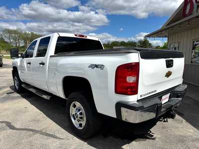 2013 Chevrolet 2500 Crew Cab, $11500. Photo 7