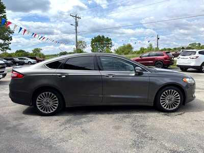 2016 Ford Fusion, $8978. Photo 4