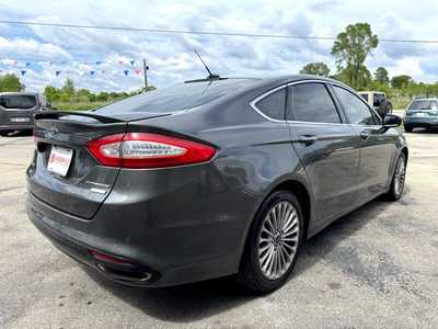 2016 Ford Fusion, $8978. Photo 5