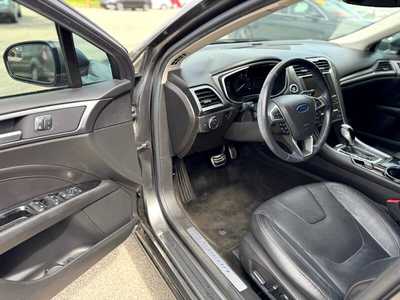 2016 Ford Fusion, $8978. Photo 9