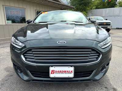 2015 Ford Fusion, $9995. Photo 2