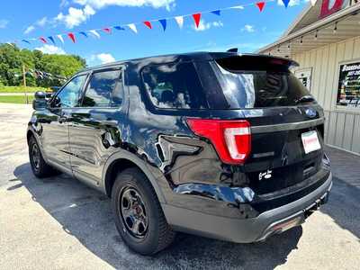 2016 Ford Explorer, $9995. Photo 7