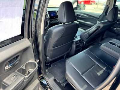 2017 Honda Ridgeline, $17995. Photo 10