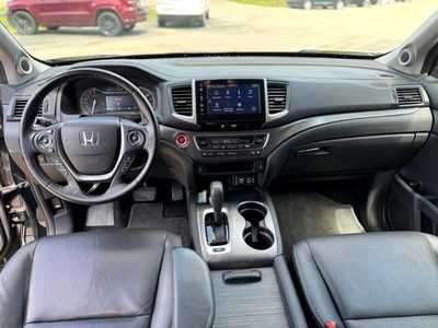 2017 Honda Ridgeline, $17995. Photo 12
