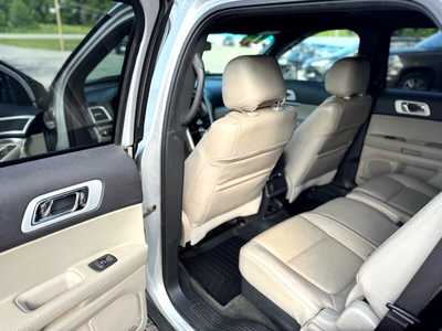 2014 Ford Explorer, $9480. Photo 10