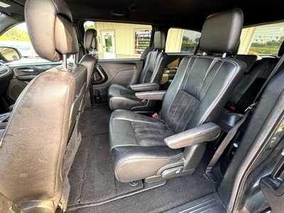 2017 Dodge Caravan, Grand, $5679. Photo 10