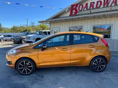 2016 Ford Fiesta, $4989. Photo 8