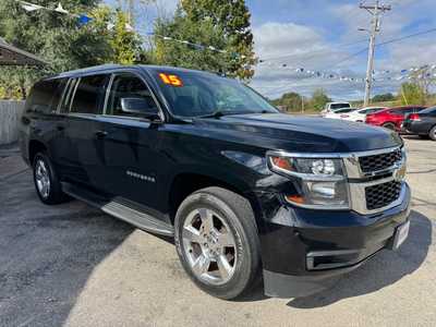 2015 Chevrolet Suburban, $12157. Photo 3