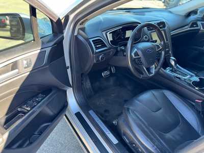 2016 Ford Fusion, $7989. Photo 9