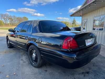 2010 Ford Crown Victoria, $4995. Photo 7