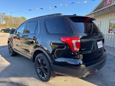 2017 Ford Explorer, $11972. Photo 7