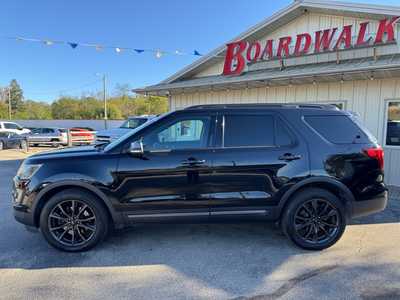 2017 Ford Explorer, $11972. Photo 8