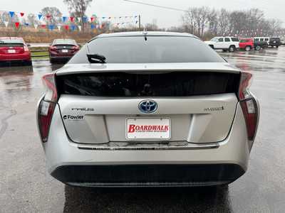 2016 Toyota Prius, $8989. Photo 6