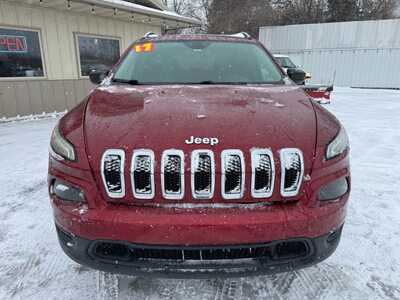 2017 Jeep Cherokee, $8989. Photo 2