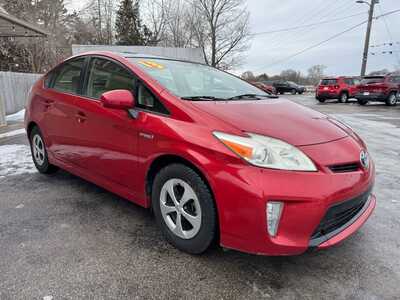 2013 Toyota Prius, $5750. Photo 3