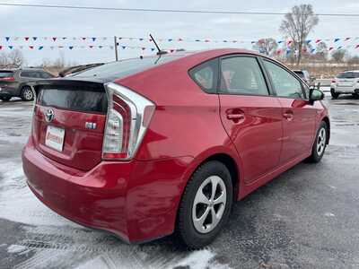 2013 Toyota Prius, $5750. Photo 5