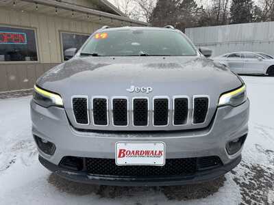 2019 Jeep Cherokee, $8967. Photo 2