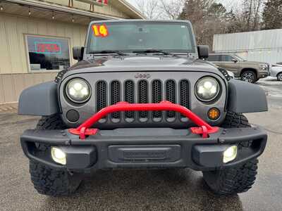 2014 Jeep Wrangler Unlimited, $11500. Photo 2