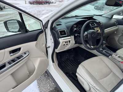 2015 Subaru XV Crosstrek, $7957. Photo 9