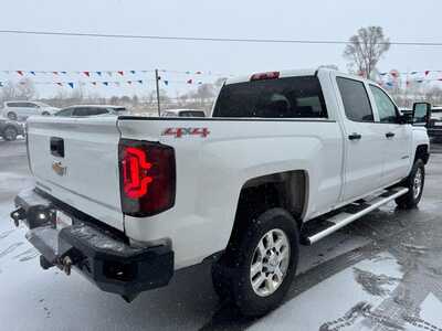 2015 Chevrolet 2500 Crew Cab, $10500. Photo 5